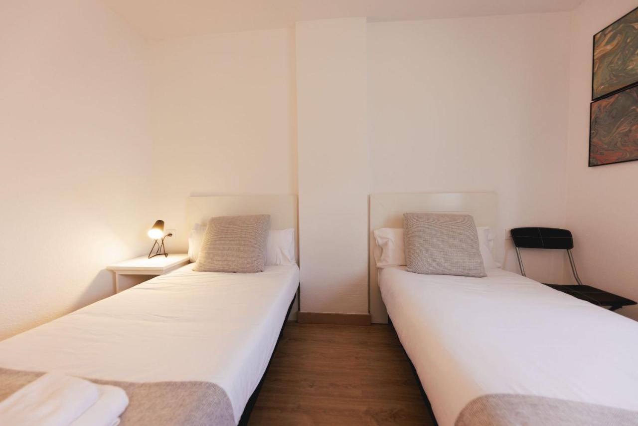 Bravissimo Pont De La Princesa, Comfortable 3-Bedroom Apartment 赫罗纳 外观 照片
